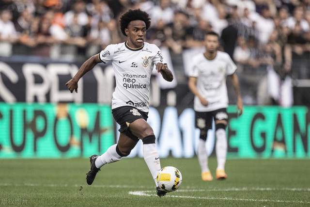 亚足联国家队身价榜：日韩领跑 国足排名第15